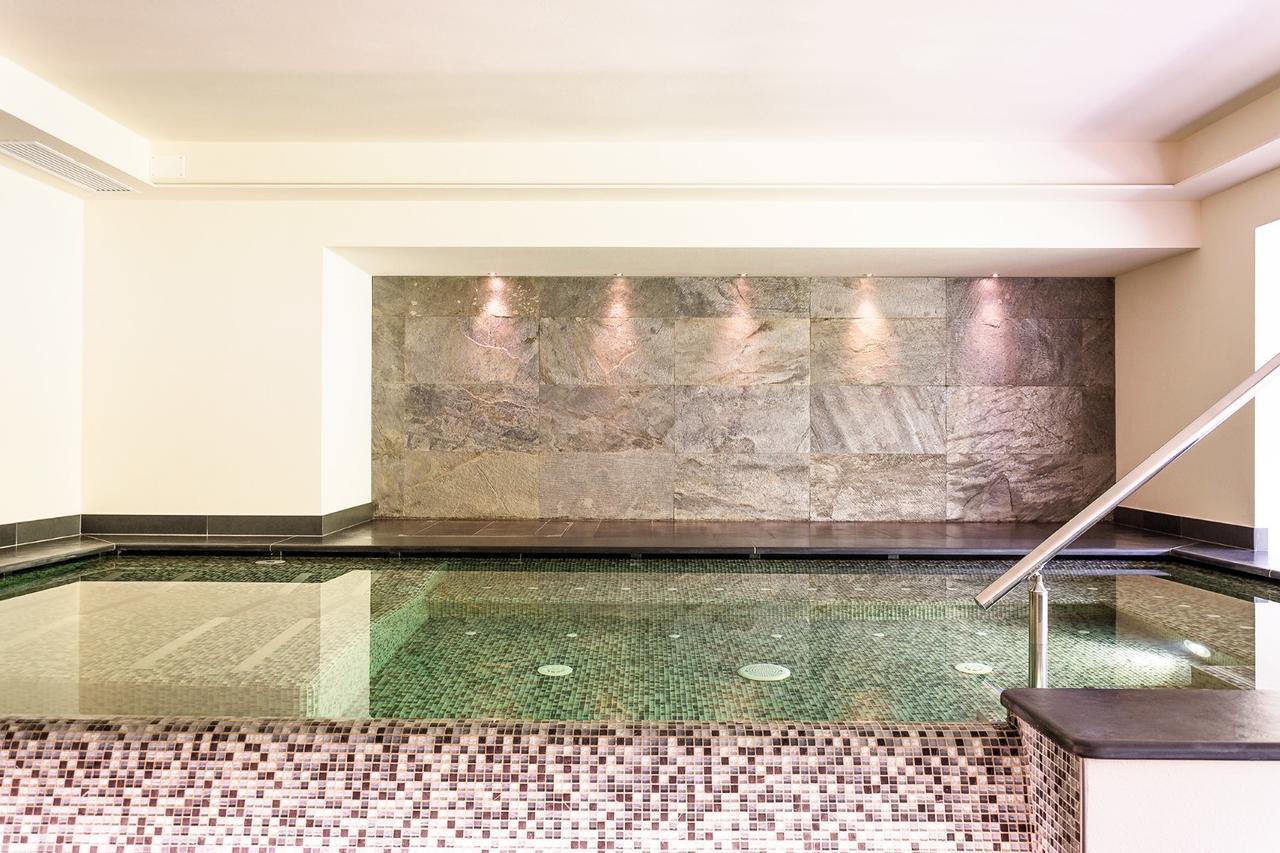 Hotel Garni Paradisi - Wellness & Spa メッツァーノ エクステリア 写真