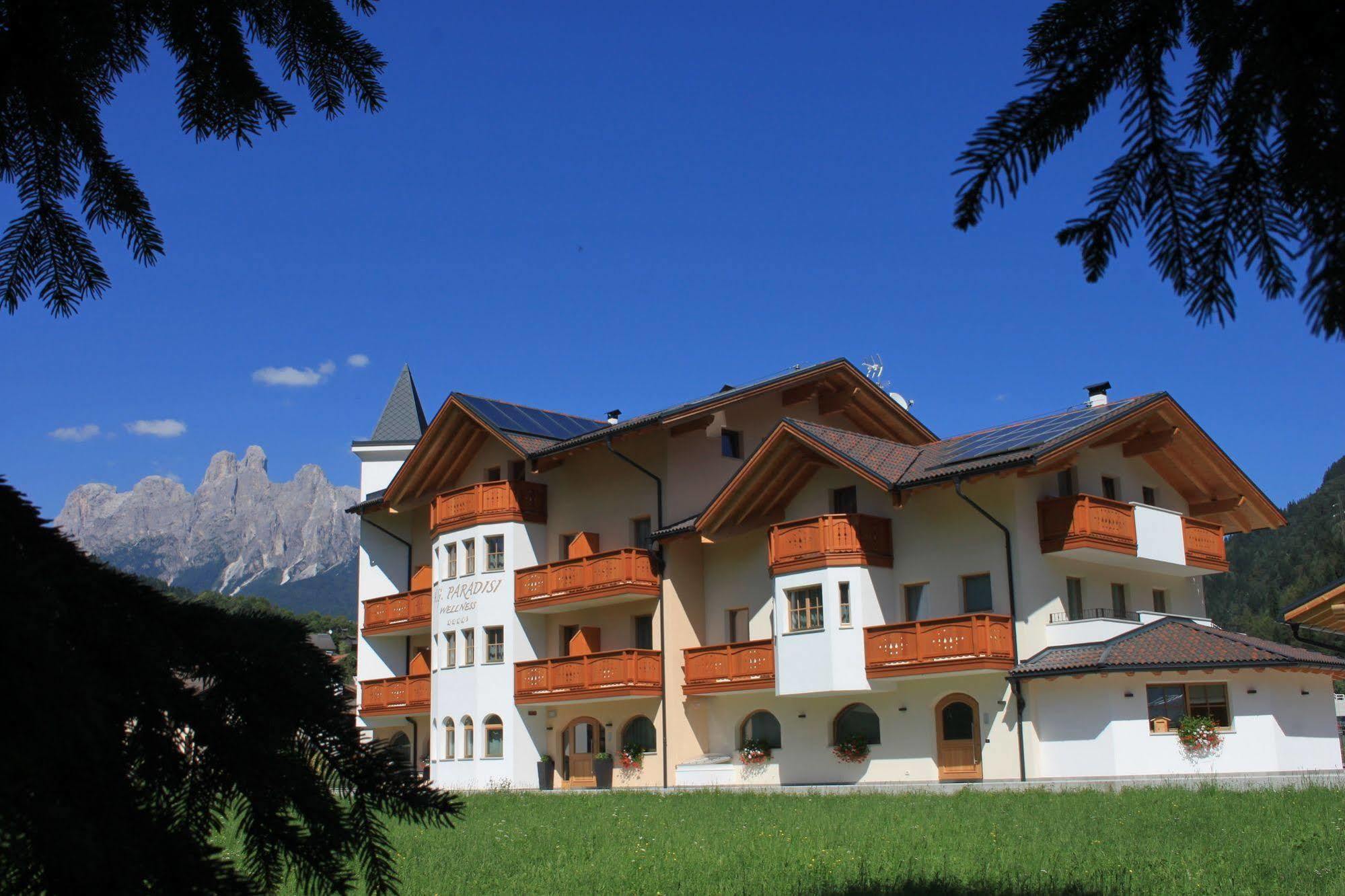 Hotel Garni Paradisi - Wellness & Spa メッツァーノ エクステリア 写真