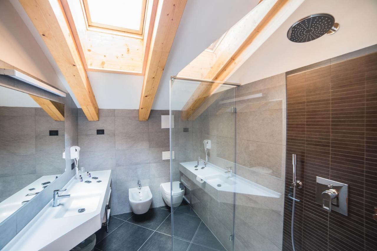 Hotel Garni Paradisi - Wellness & Spa メッツァーノ エクステリア 写真